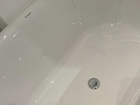 Duravit bad met grohe mengkraan - afbeelding 6 van  7