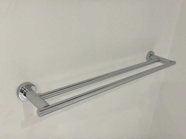 Duravit bad met grohe mengkraan - afbeelding 5 van  7