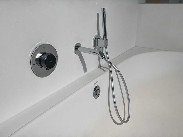Duravit luv bad met axor starck handdouche - afbeelding 6 van  11