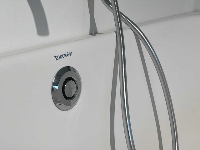 Duravit luv bad met axor starck handdouche - afbeelding 7 van  11