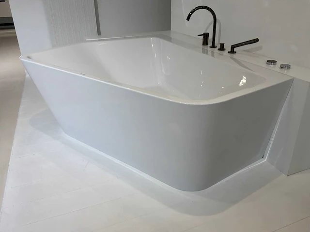 Duravit palova bad met dornbracht handdouche - afbeelding 5 van  9