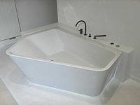Duravit palova bad met dornbracht handdouche - afbeelding 1 van  9