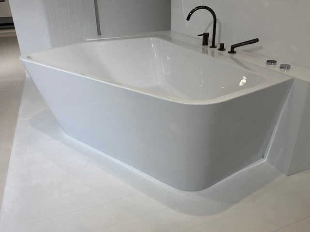Duravit palova bad met dornbracht handdouche - afbeelding 5 van  9