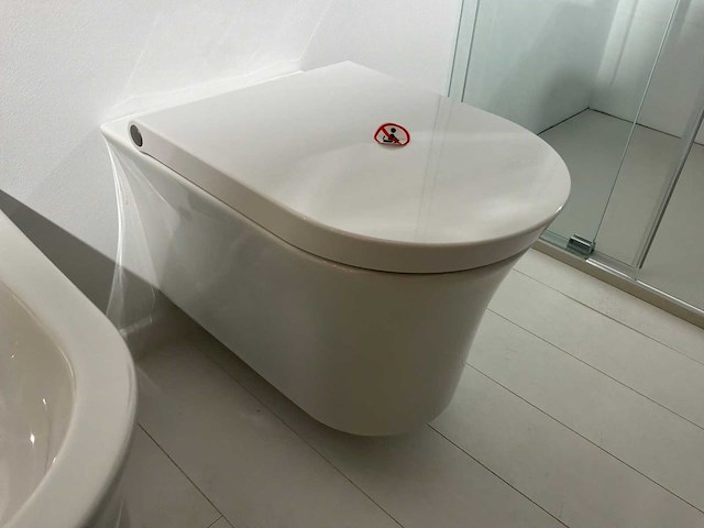 Duravit tulip hangtoilet - afbeelding 1 van  6
