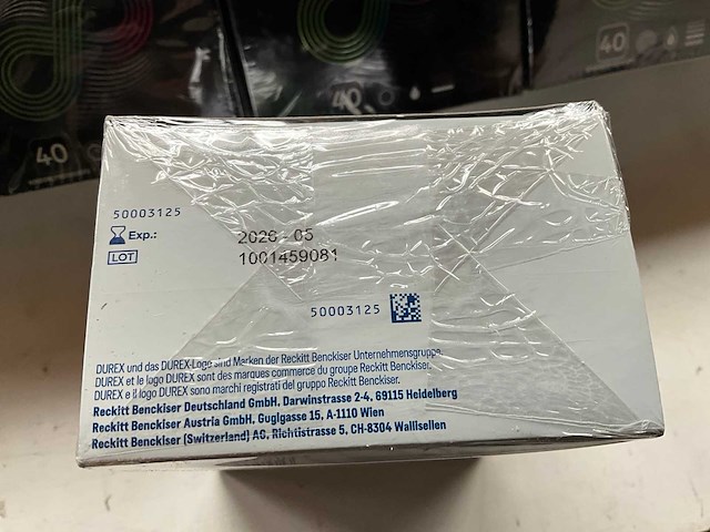 Durex condooms verpakking 40 stuks (15x) - afbeelding 1 van  1
