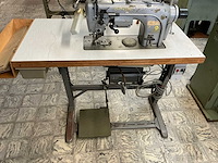 Dürkopp 212-24125 stolpmachine - afbeelding 4 van  4