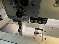 Dürkopp adler - naaimachine voor leder en auto interieur - afbeelding 2 van  11