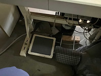 Dürkopp adler - naaimachine voor leder en auto interieur - afbeelding 3 van  11