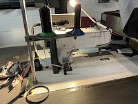 Dürkopp adler - naaimachine voor leder en auto interieur - afbeelding 4 van  11