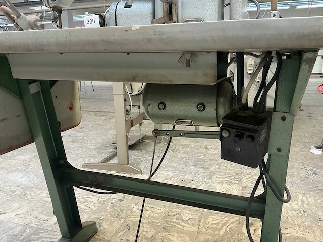Dürkopp kl 211-10103 naaimachine - afbeelding 5 van  5