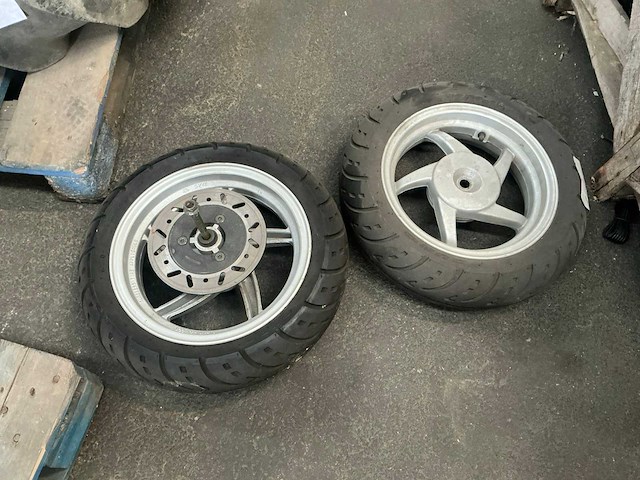 Duro 120-130/70-12 scooterband (2x) - afbeelding 1 van  5