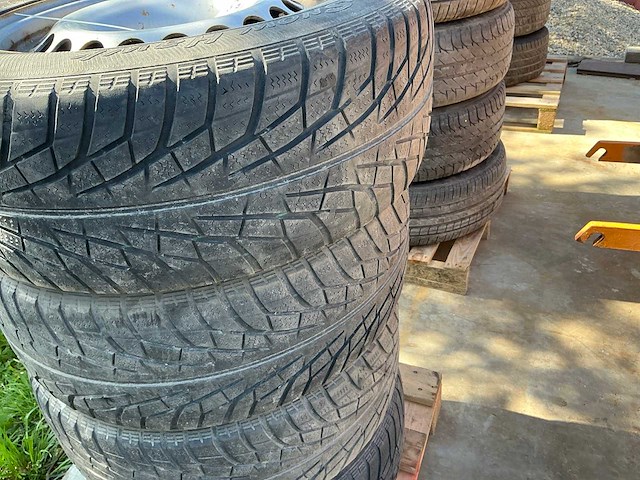 Duro snowhawk autoband met velg (4x) - afbeelding 3 van  4