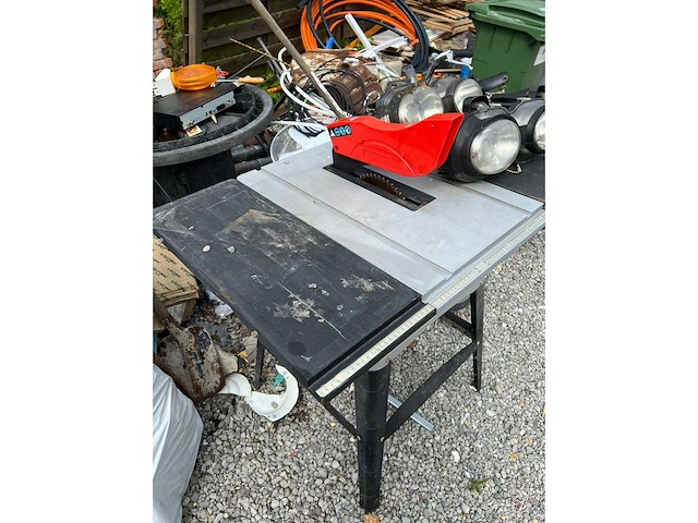 Duro w2t5 2000 tafelcirkelzaagmachine - afbeelding 2 van  6