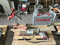 Duss dia303w kernboormachine en statief - afbeelding 1 van  2