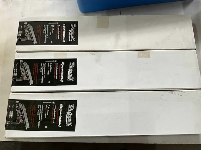 Dutack gipsplaatschroef 3,9 x 35mm op band (50 stuks x 20x band) (3x) - afbeelding 1 van  2