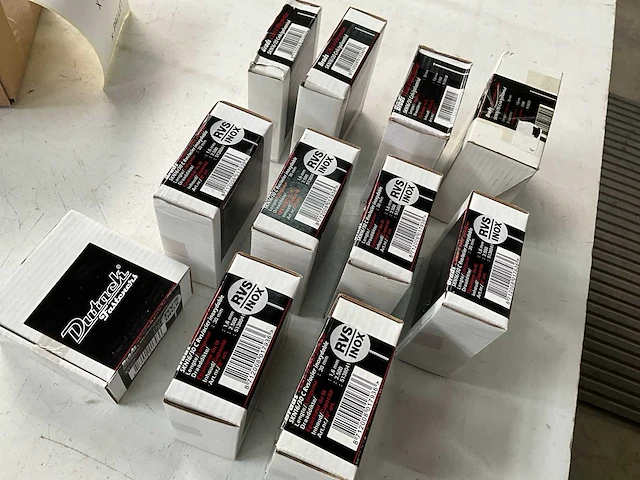 Dutack mix kavel diverse nagels o.a. rvs - afbeelding 6 van  6