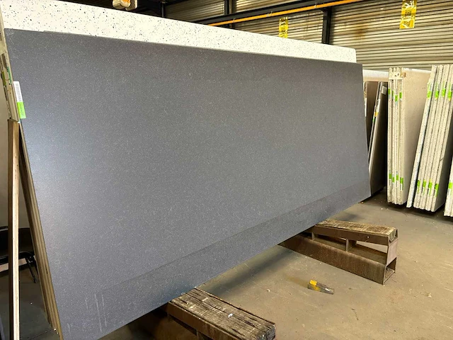 Dutch blue velvet 12mm - bu700 - nature stone stock (16x) - afbeelding 1 van  2