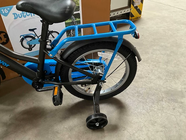 Dutch flavor kinderfiets blauw met zijwieltjes 16” - afbeelding 10 van  11