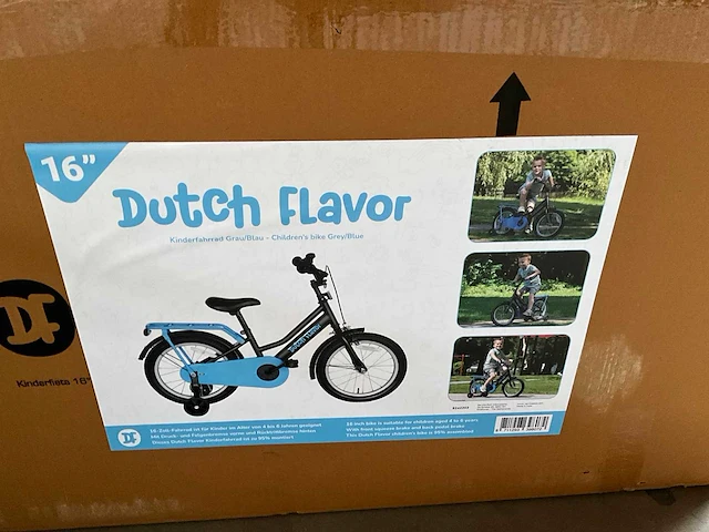 Dutch flavor kinderfiets blauw met zijwieltjes 16” - afbeelding 1 van  11