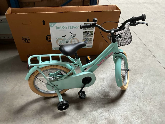 Dutch flavor kinderfiets mintgroen met zijwieltjes 16” - afbeelding 1 van  11