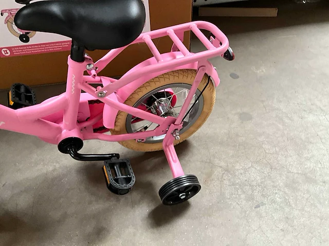Dutch flavor kinderfiets roze met zijwieltjes 12” - afbeelding 11 van  11