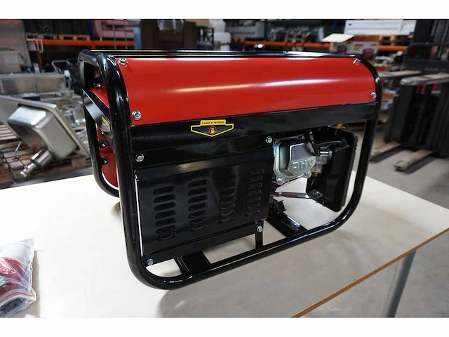 Dutch stahl - ds9500w - noodstroomaggregaat - conditie: nieuw met transportschade. - afbeelding 2 van  7