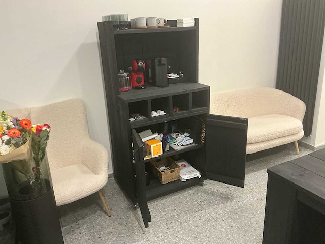 Dutch wood schoonheidssalon - afbeelding 7 van  7