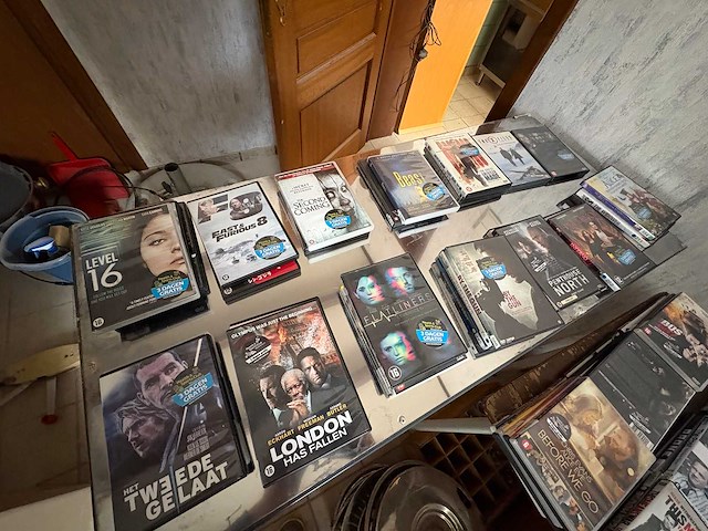 Dvd partij - dvd & blu-ray (175x) - afbeelding 5 van  7