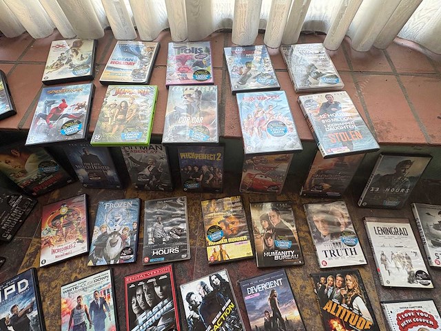 Dvd partij - dvd & blu-ray (54x) - afbeelding 5 van  6