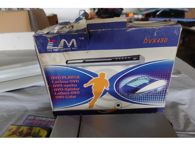 Dvd speler en lot dvd's - afbeelding 4 van  6