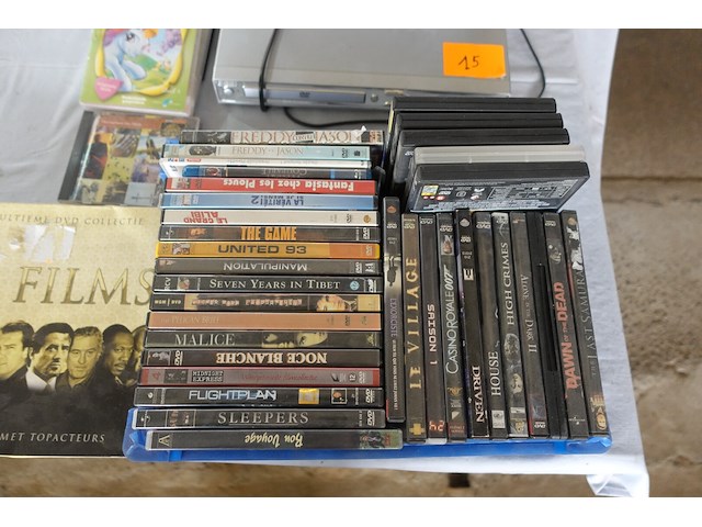 Dvd speler en lot dvd's - afbeelding 6 van  6
