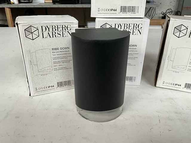 Dyberg larsen ribe down mat zwart buitenverlichting (4x) - afbeelding 2 van  6