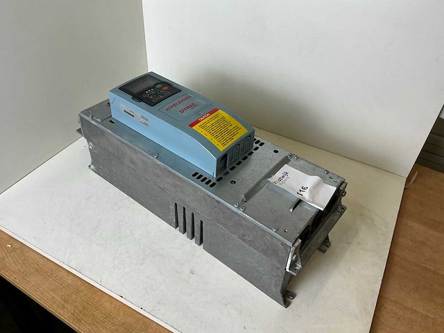 Dynac konecranes vector ii frequentieregelaar - afbeelding 1 van  7