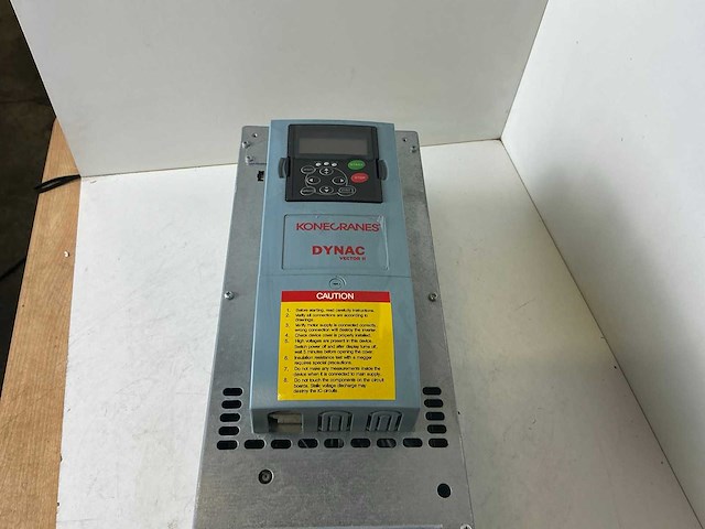 Dynac konecranes vector ii frequentieregelaar - afbeelding 4 van  7