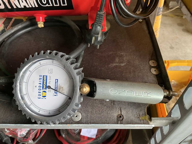 Dynamair ebs10 hogedrukcompressor - afbeelding 2 van  3