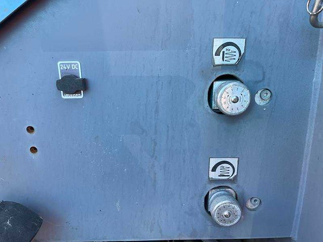 Dynapac - 2015 - f1200cs - asfalteermachine - afbeelding 5 van  10