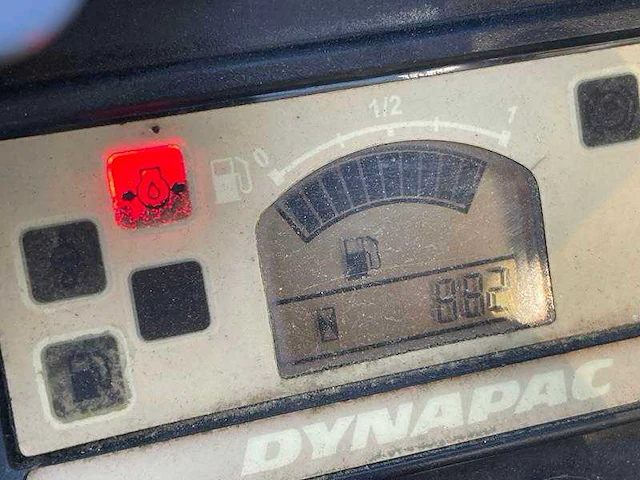 Dynapac - cc 1000 - asfalteermachine - afbeelding 19 van  24