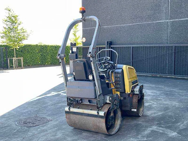 Dynapac - cc 1000 - asfalteermachine - afbeelding 19 van  24
