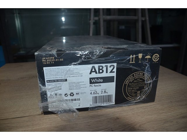 Dyson ab12 white airblade v handdroger (b422) - afbeelding 3 van  5