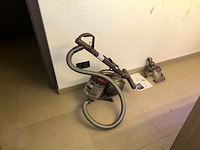 Dyson stofzuiger - afbeelding 1 van  3