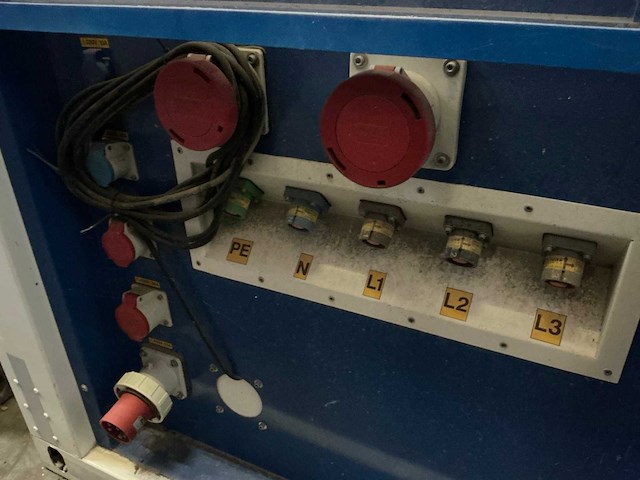 E-power p-grid 140kva/69kwh hybride stroomaggregaat - afbeelding 4 van  8