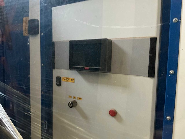 E-power p-grid 140kva/69kwh hybride stroomaggregaat - afbeelding 6 van  8