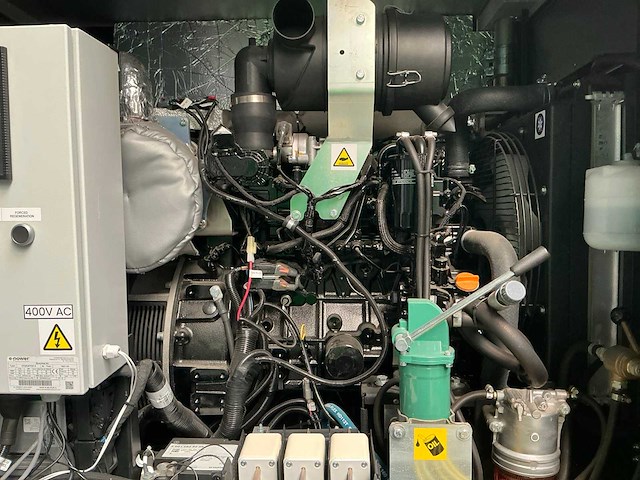 E-power p-grid 160-70-40 / epsr40tde-5 hybride stroomaggregaat - afbeelding 30 van  31