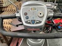 E-scooter voor mindervalide - afbeelding 3 van  4