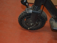 E-scooter xqisit x-100 zonder lader (b437) - afbeelding 7 van  9