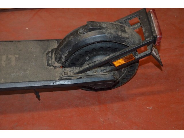 E-scooter xqisit x-100 zonder lader (b437) - afbeelding 8 van  9