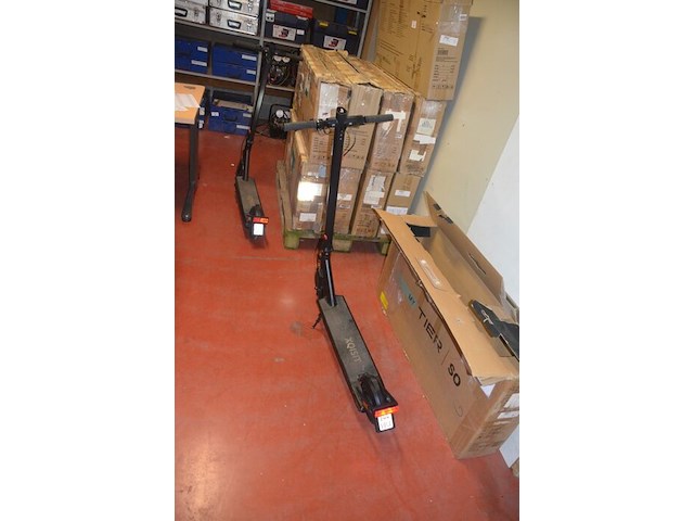 E-scooter xqisit x-100 zonder lader (b437) - afbeelding 3 van  9