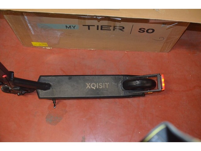 E-scooter xqisit x-100 zonder lader (b437) - afbeelding 7 van  9
