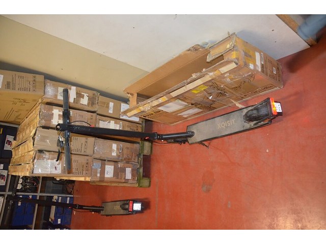 E-scooter xqisit x-100 zonder lader (b437) - afbeelding 3 van  9