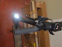 E-scooter xqisit x-100 zonder lader (b437) - afbeelding 5 van  9